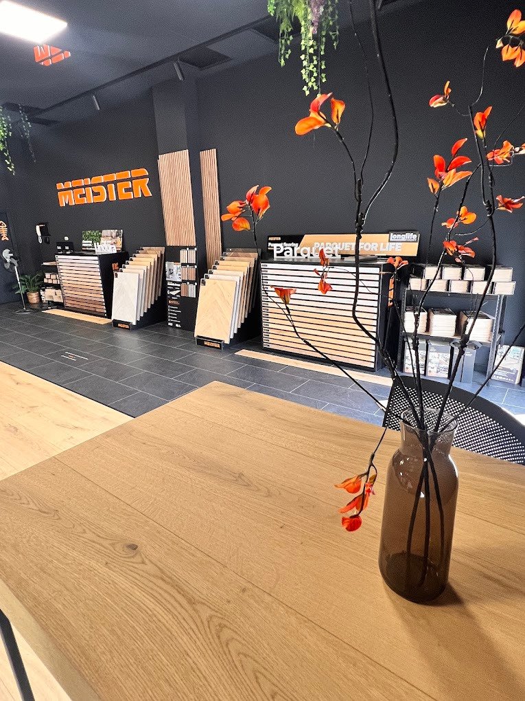 Muestras de parquet MEISTER en la Boutique Plus Málaga